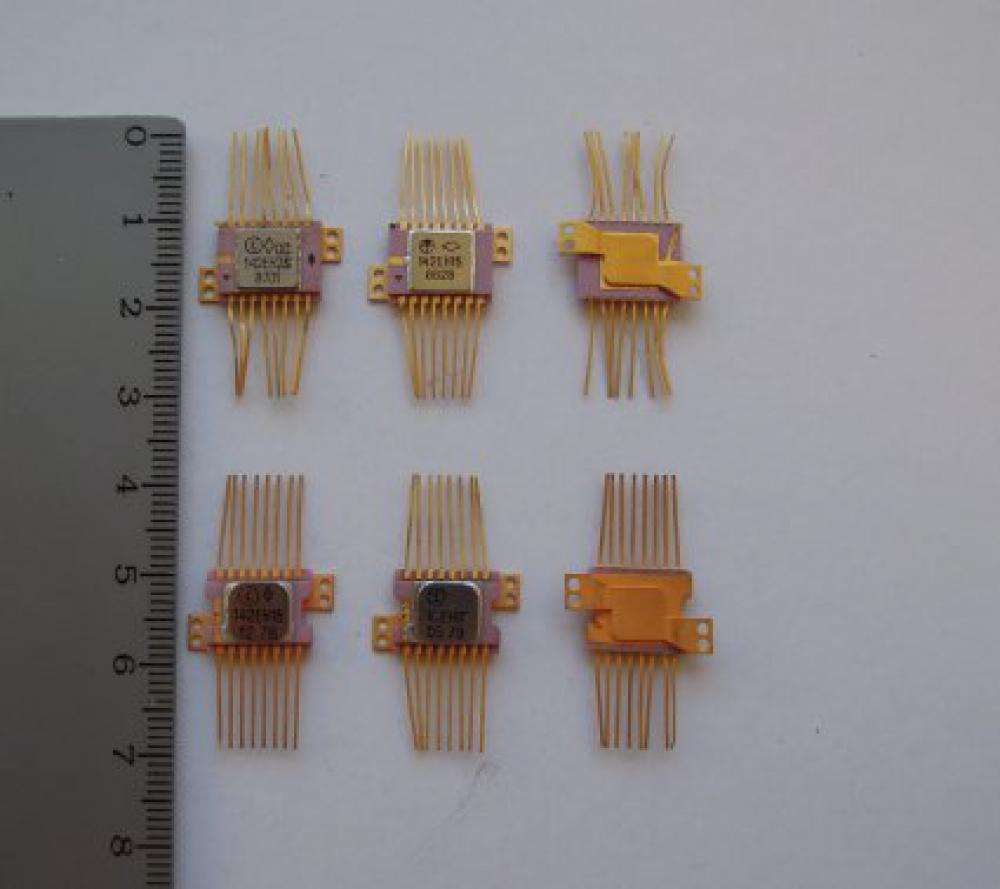 142 ЕН 1,2 НД1-5 Микросхемы 